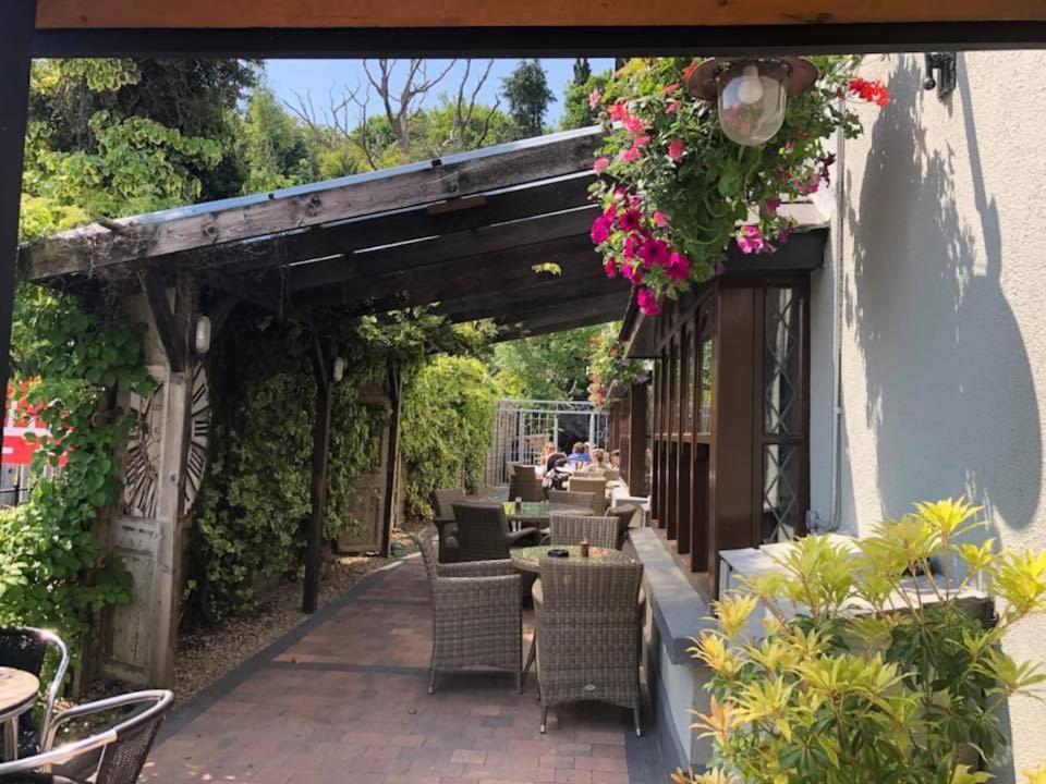 Chester Beatty Inn Ashford Ngoại thất bức ảnh