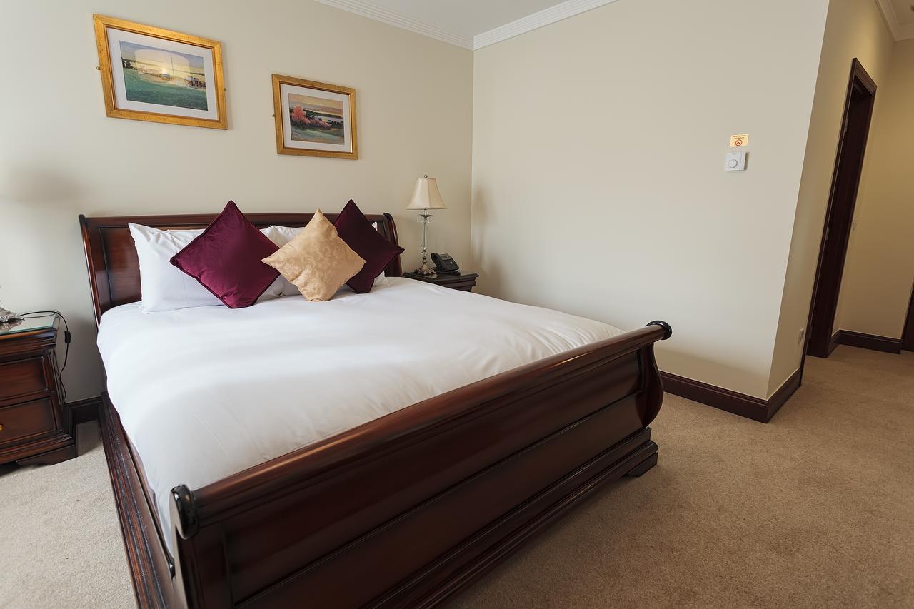 Chester Beatty Inn Ashford Ngoại thất bức ảnh
